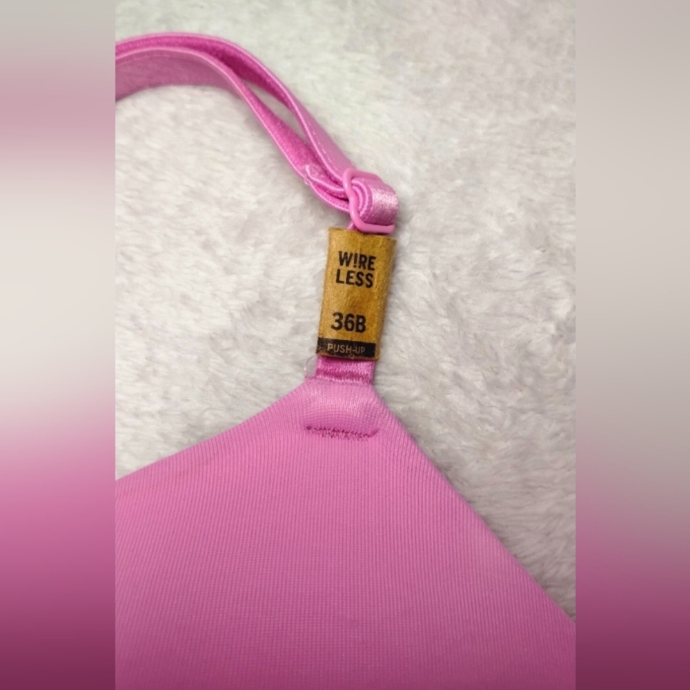 PINK Victoria's Secret Love Pink Bra - Bubblegum Pink - Picture 9 of 9